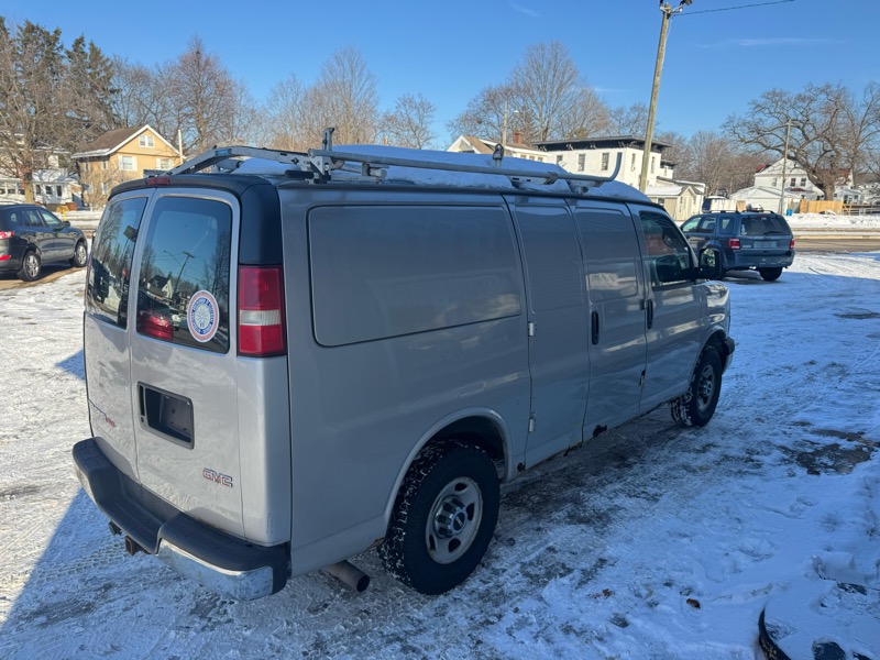 GMC Savana G2500 Cargo 2007