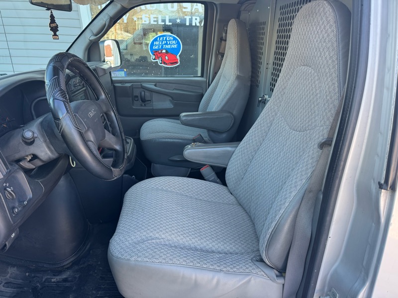 GMC Savana G2500 Cargo 2007