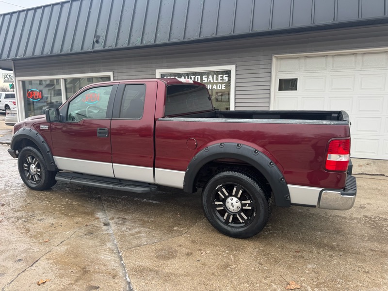 Ford F-150 Lariat SuperCab 2WD 2005