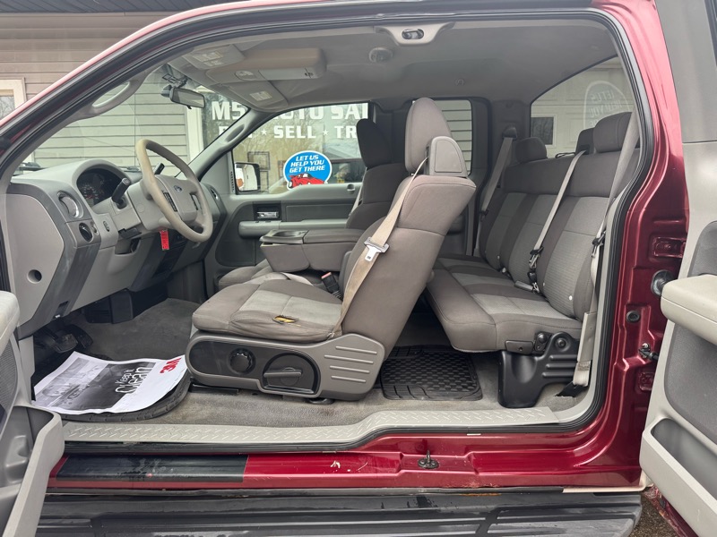 Ford F-150 Lariat SuperCab 2WD 2005