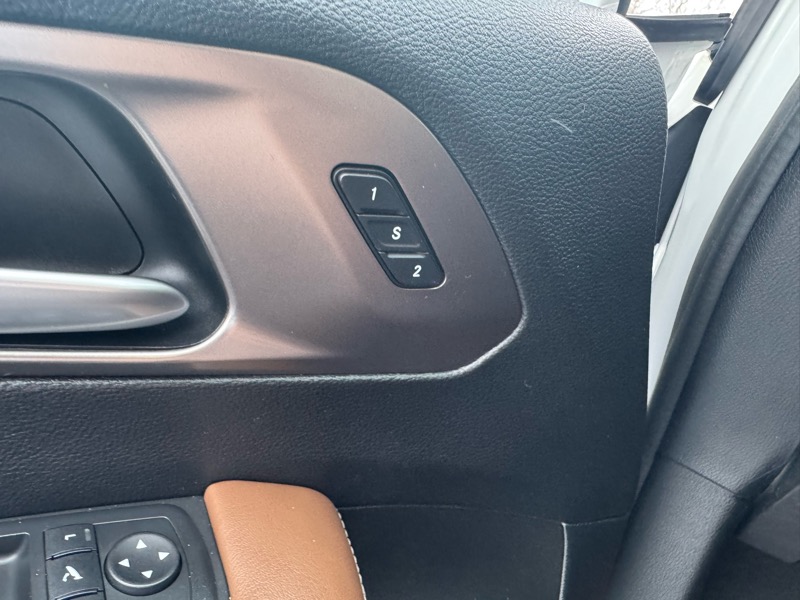 Chrysler Pacifica Limited 2017