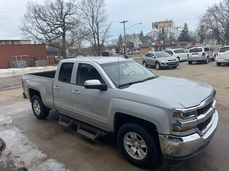 Chevrolet Silverado 1500 LT Double Cab 2WD 2018