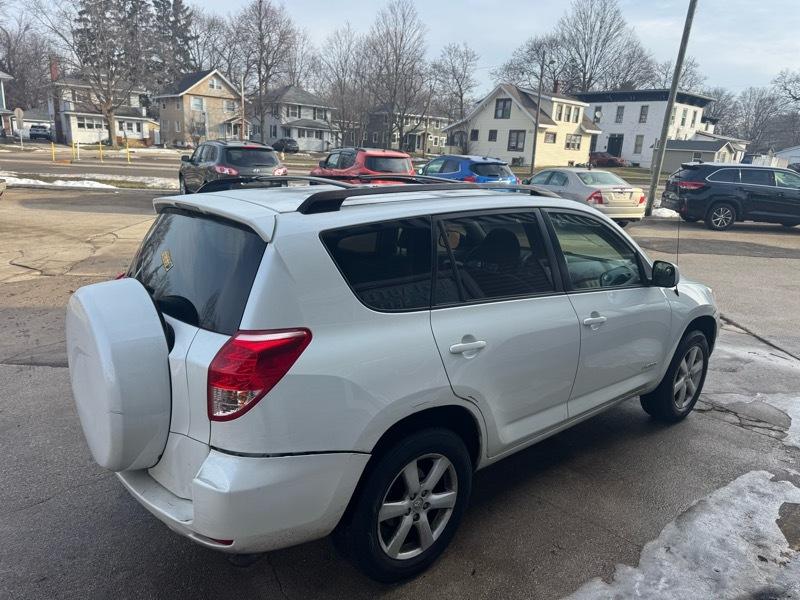 Toyota RAV4 Limited I4 2WD 2008