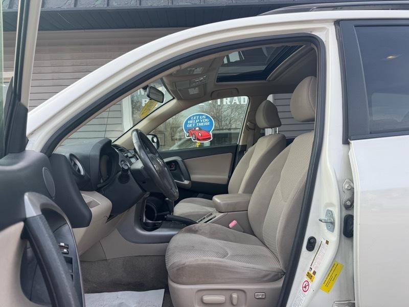 Toyota RAV4 Limited I4 2WD 2008