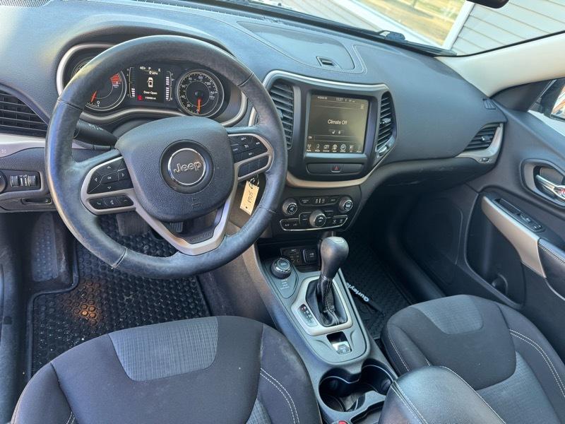 Jeep Cherokee Latitude 4WD 2017