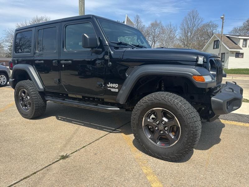 Jeep Wrangler Unlimited Sport 2018