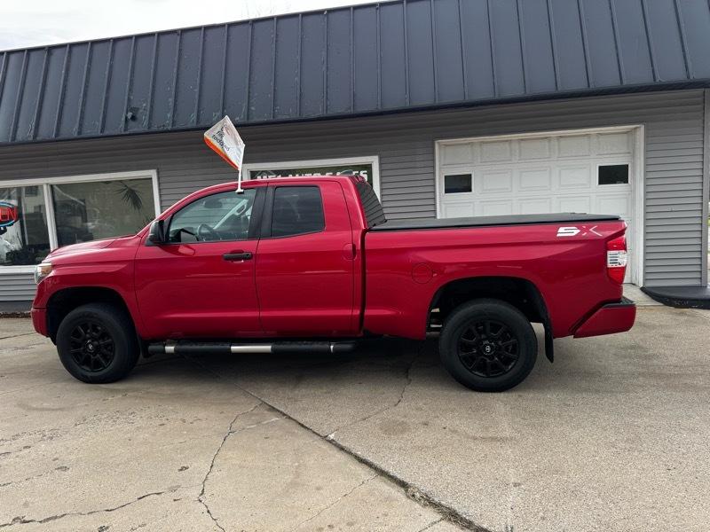 Toyota Tundra SR5 5.7L V8 Double Cab 4WD 2021