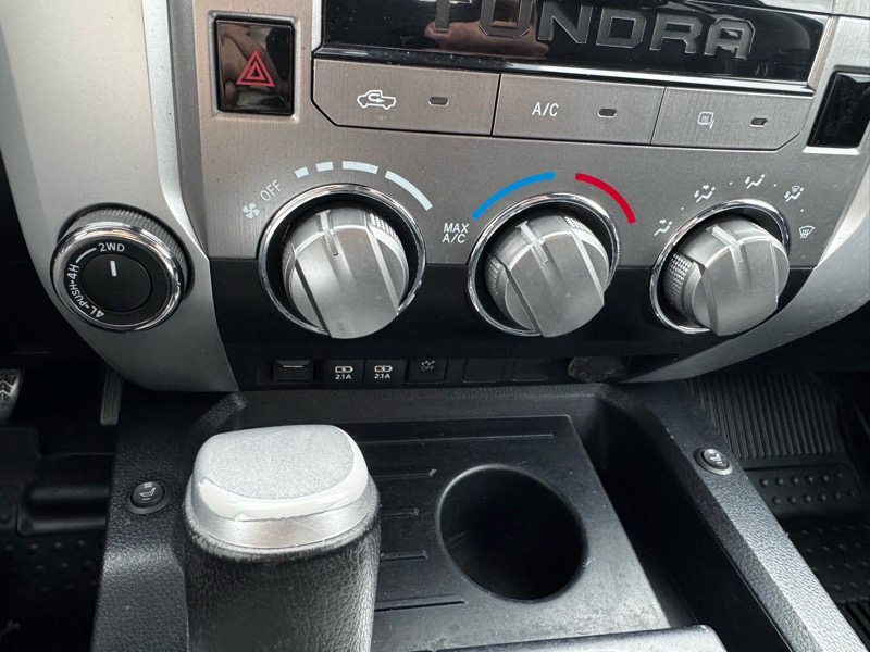 Toyota Tundra SR5 5.7L V8 Double Cab 4WD 2021
