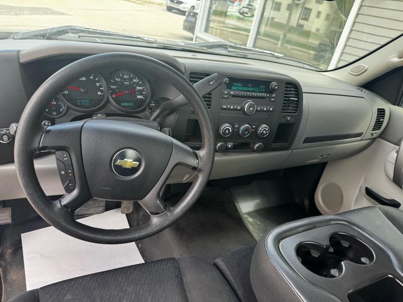 Chevrolet Silverado 1500 Work Truck 2WD 2011