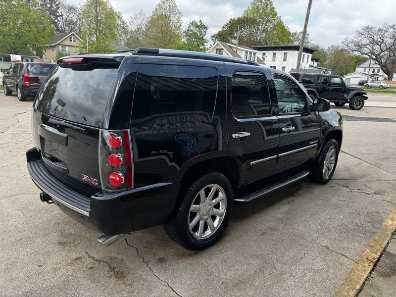 GMC Yukon Denali 4WD 2014