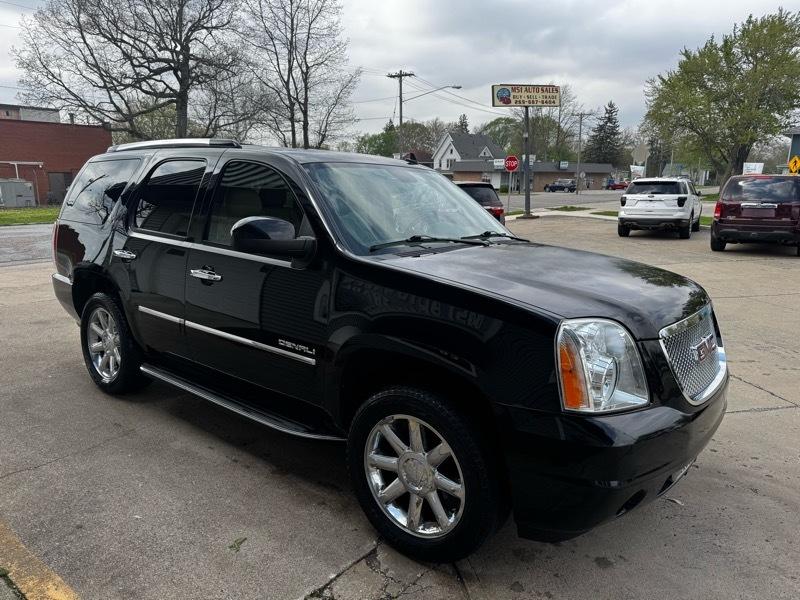 GMC Yukon Denali 4WD 2014