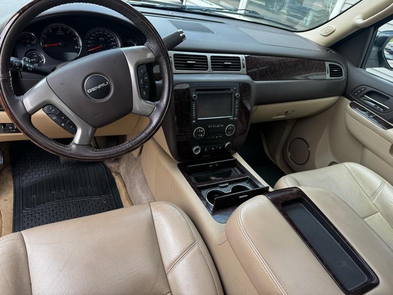 GMC Yukon Denali 4WD 2014