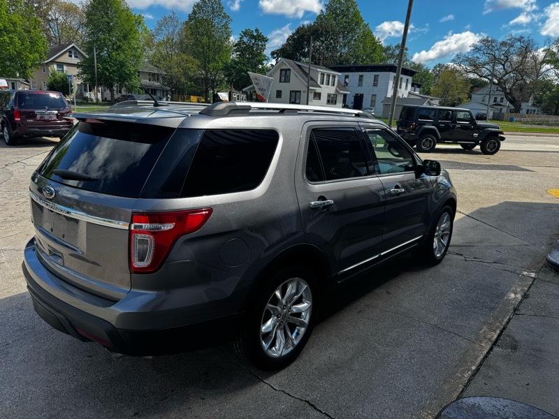 Ford Explorer Limited FWD 2011