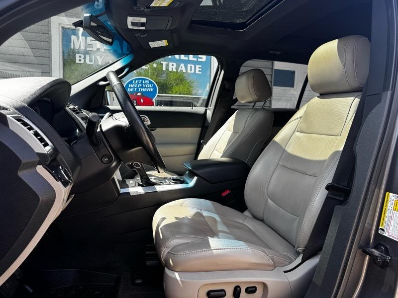 Ford Explorer Limited FWD 2011