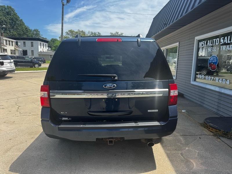 Ford Expedition XLT 4WD 2015
