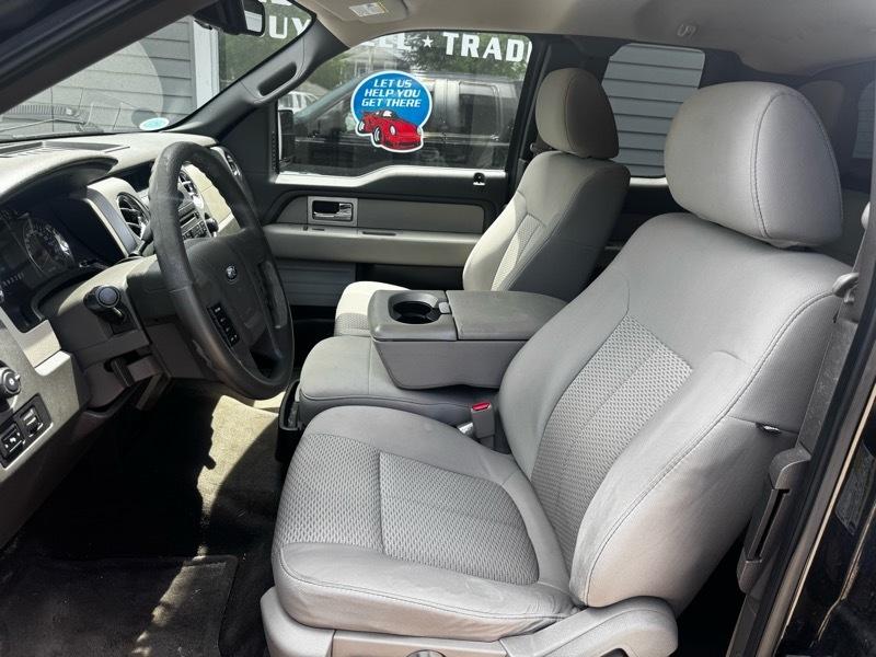 Ford F-150 XLT SuperCab 8-ft. Bed 4WD 2010