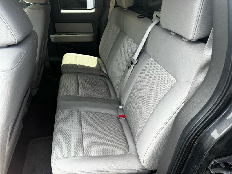 Ford F-150 XLT SuperCab 8-ft. Bed 4WD 2010
