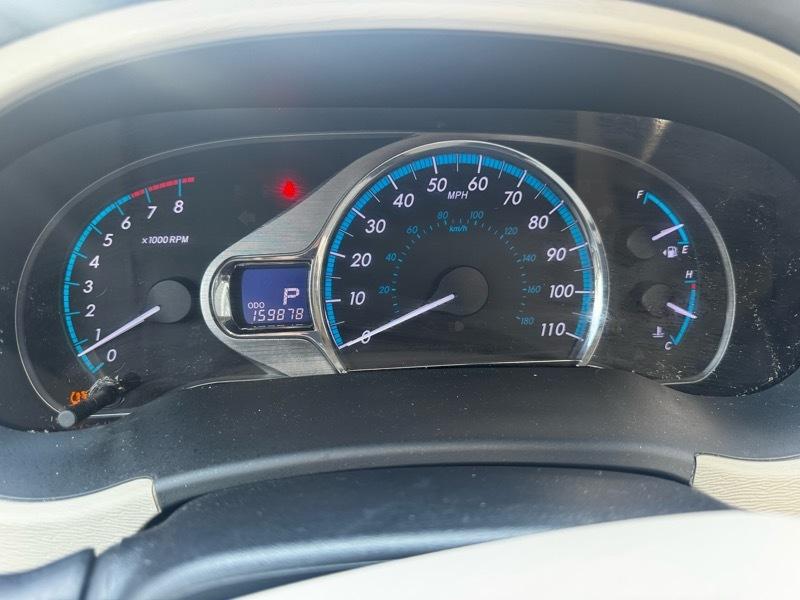 Toyota Sienna Limited AWD 7-Passenger V6 2013