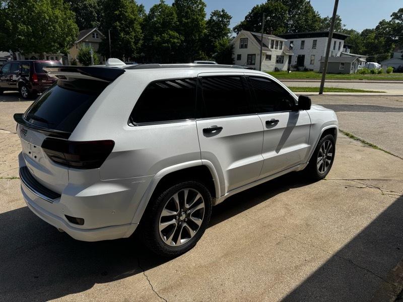 Jeep Grand Cherokee Overland 2WD 2018