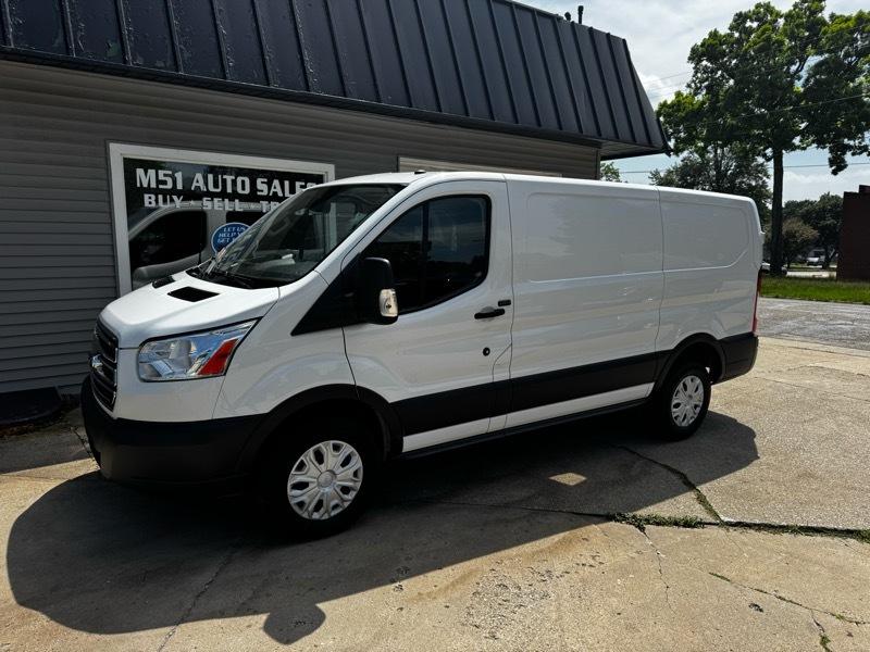 Ford Transit 250 Van Low Roof 60/40 Pass.130-in. WB 2019