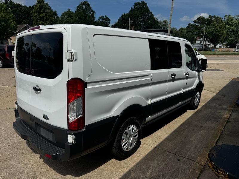 Ford Transit 250 Van Low Roof 60/40 Pass.130-in. WB 2019