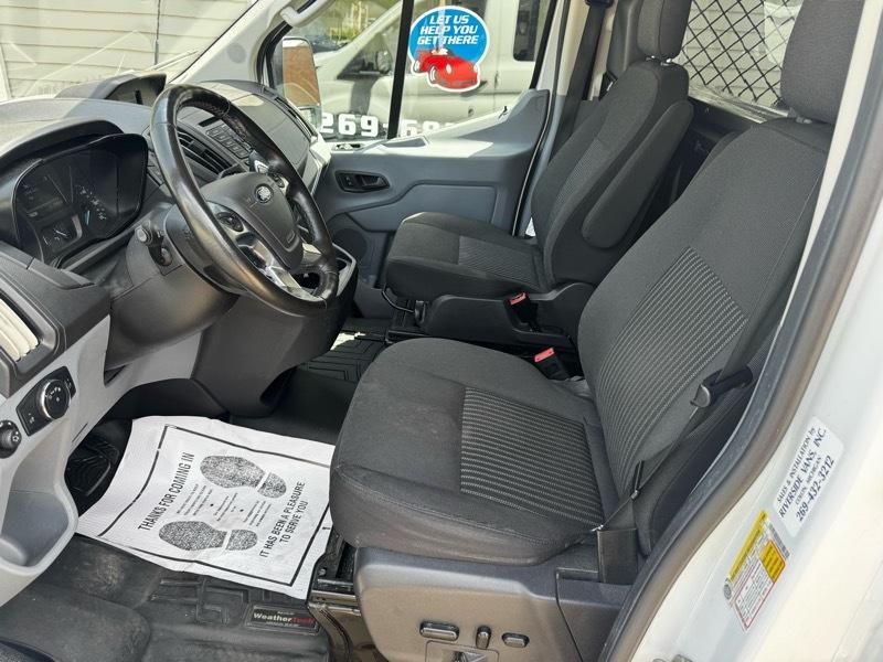 Ford Transit 250 Van Low Roof 60/40 Pass.130-in. WB 2019