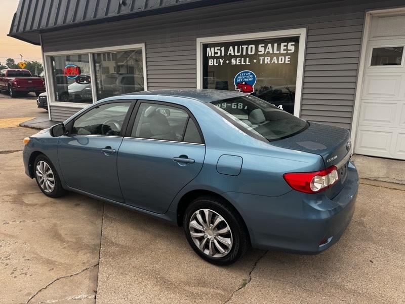 Toyota Corolla LE 2013