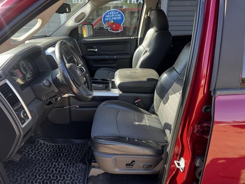 RAM 1500 Sport Crew Cab 4WD 2011
