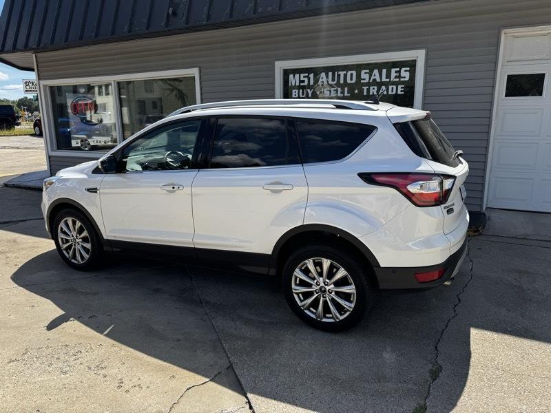 Ford Escape Titanium 4WD 2018
