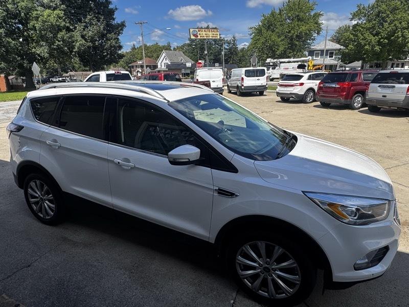 Ford Escape Titanium 4WD 2018