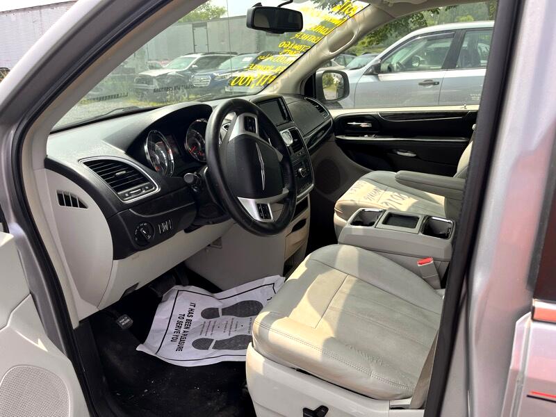 Chrysler Town & Country Touring 2016 Chrysler Town & Country Touring 2016