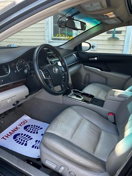Honda Civic LX Sedan 5-Speed AT 2011