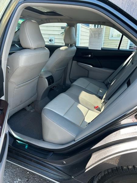 Honda Civic LX Sedan 5-Speed AT 2011