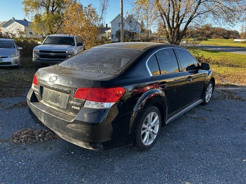 Subaru Legacy 2.5i Premium 2013
