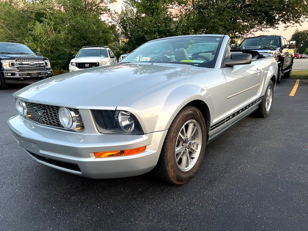 Ford Mustang  2005