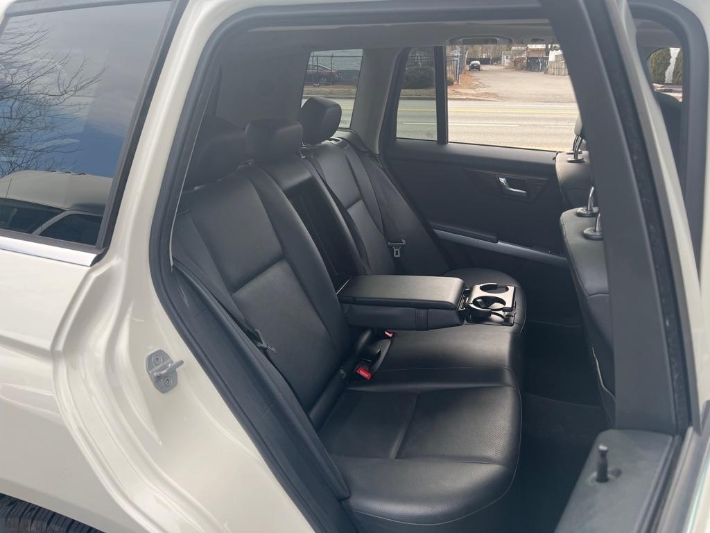 Mercedes-Benz GLK-Class  2011