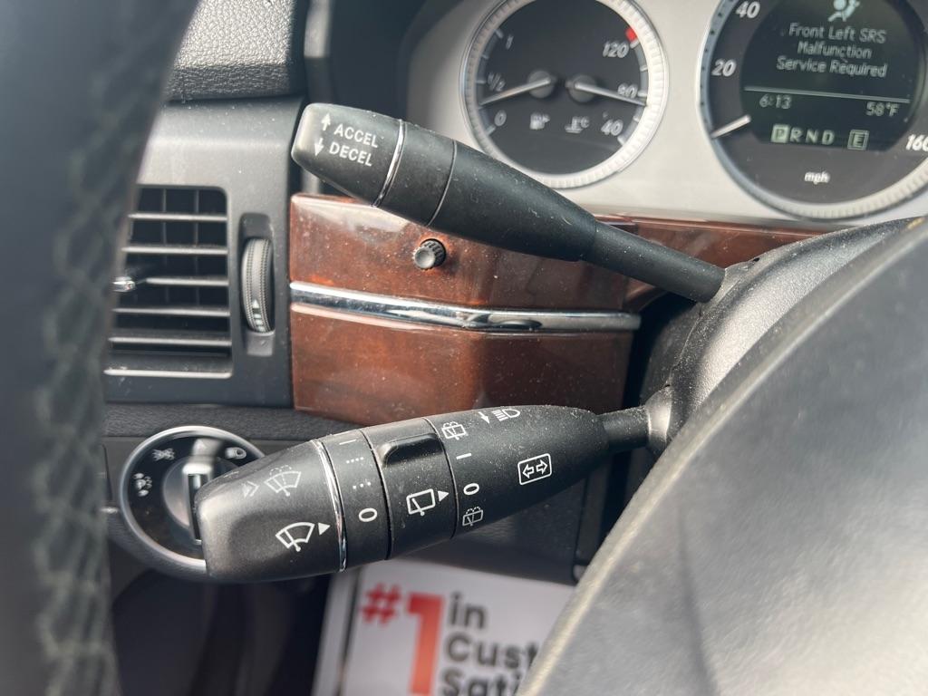 Mercedes-Benz GLK-Class  2011