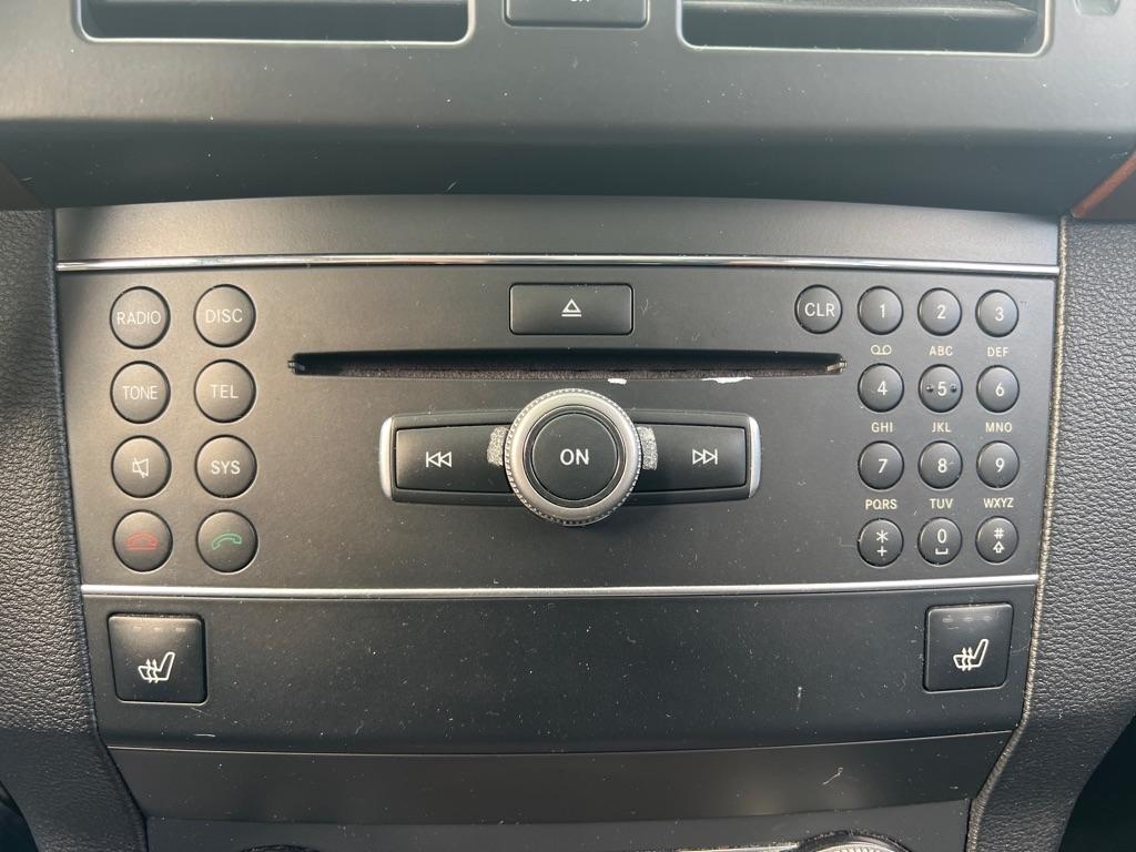 Mercedes-Benz GLK-Class  2011