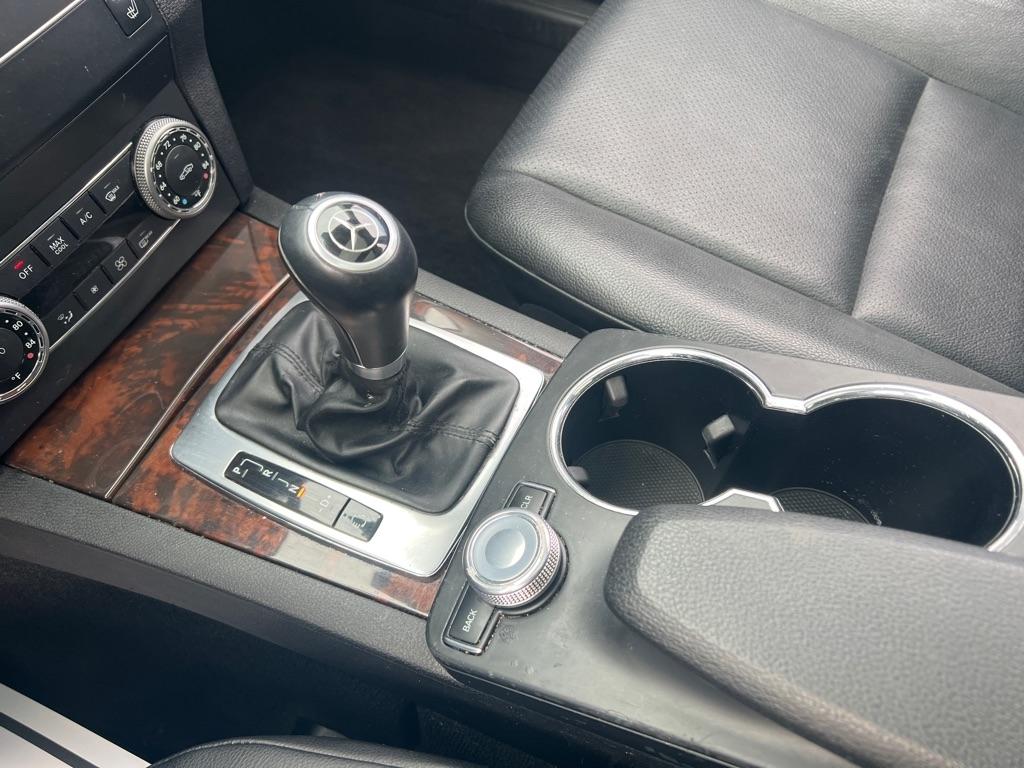 Mercedes-Benz GLK-Class  2011