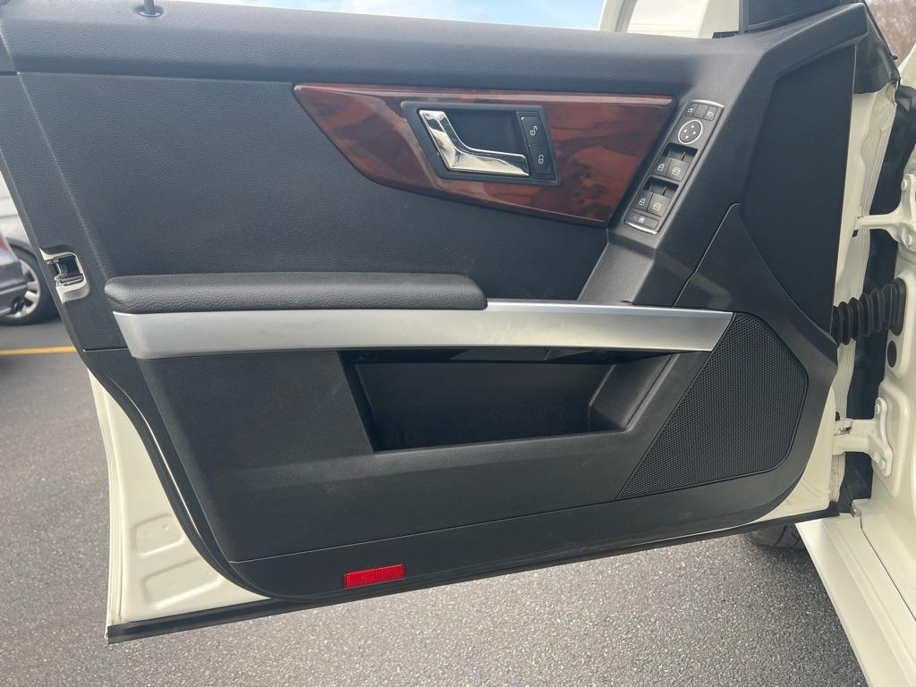 Mercedes-Benz GLK-Class  2011