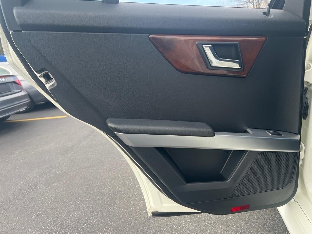 Mercedes-Benz GLK-Class  2011