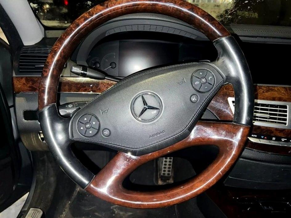 Mercedes-Benz S-Class  2013
