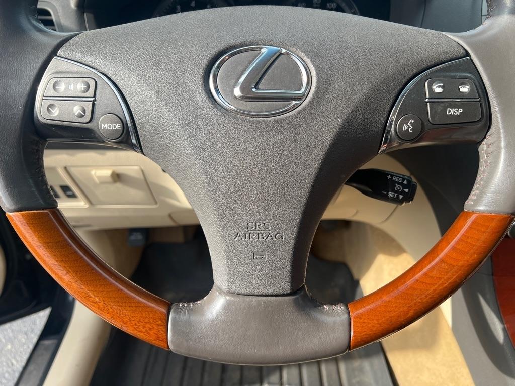 Lexus ES 350  2012