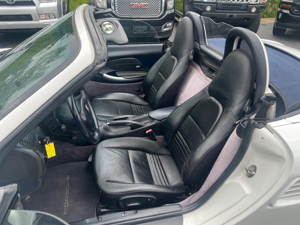 Porsche Boxster  2004