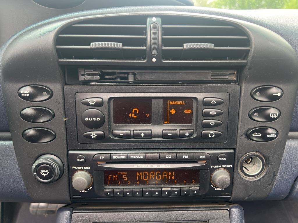 Porsche Boxster  2004