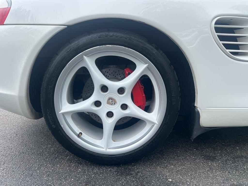 Porsche Boxster  2004