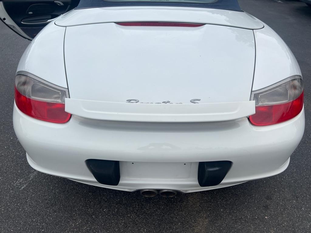 Porsche Boxster  2004