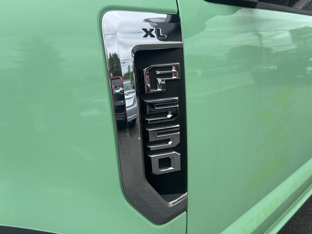 Ford Super Duty F-550 DRW  2018