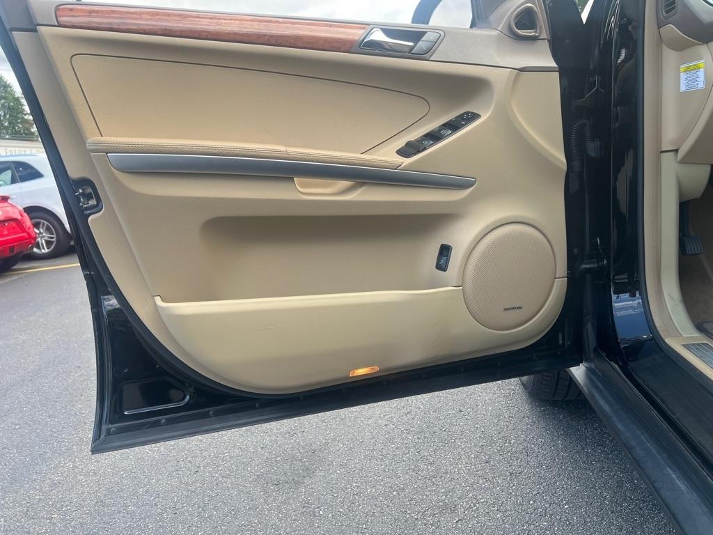 Mercedes-Benz M-Class  2008