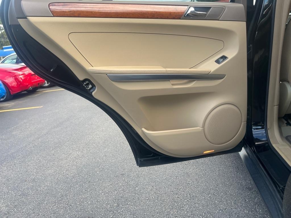 Mercedes-Benz M-Class  2008